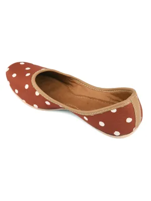 DESI COLOUR Women Mustard Printed Mojaris Flats