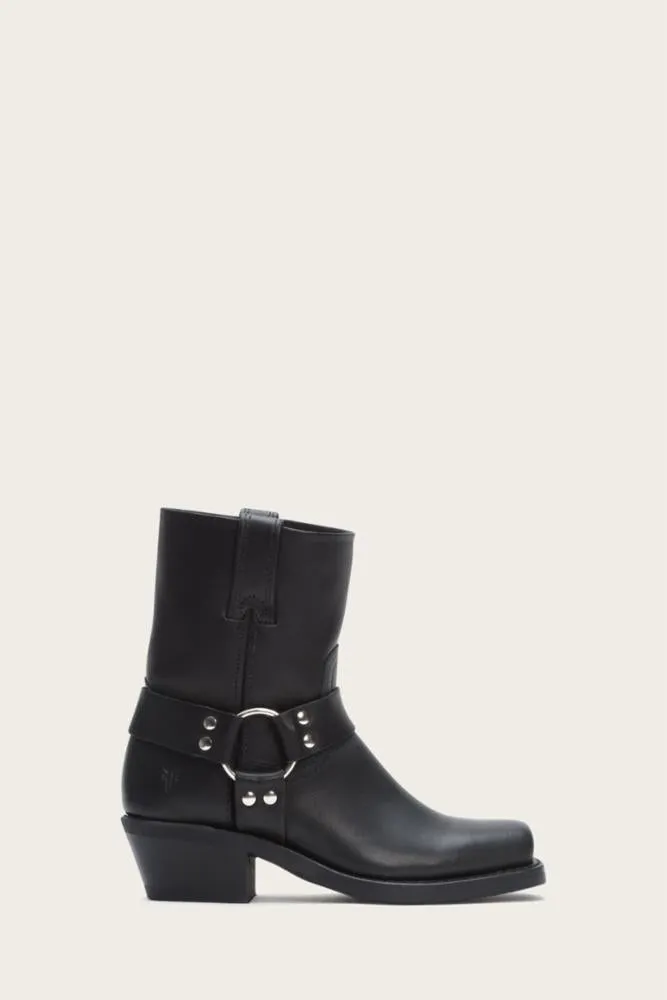 Frye  Women's 77455 Black M