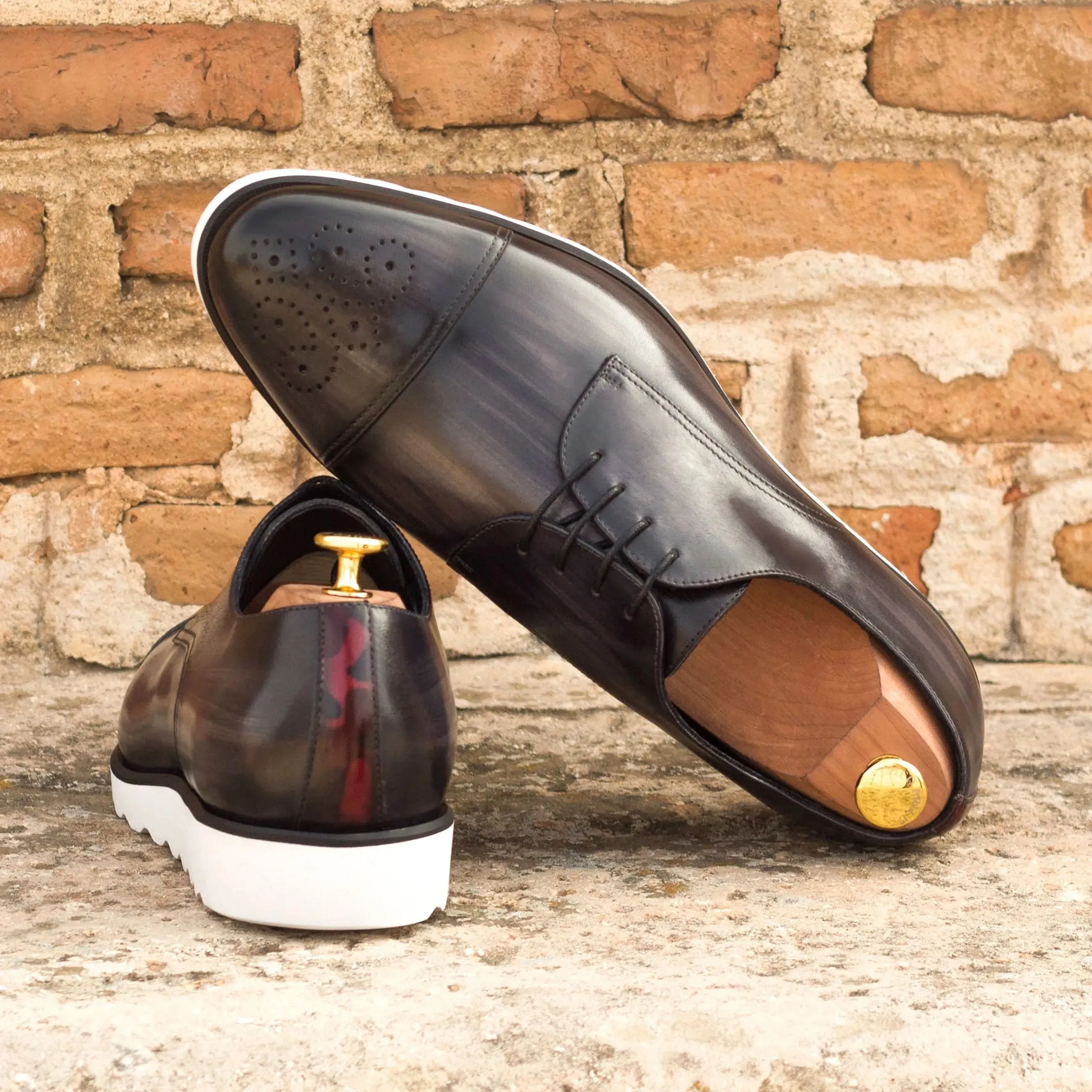 Griffith Patina Derby shoes
