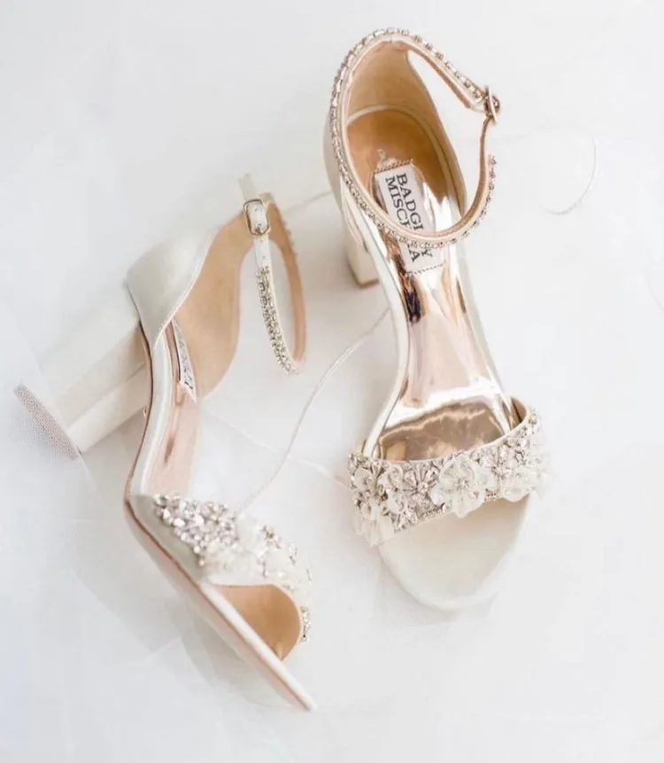 SAMPLE - Finesse Ivory - Size 5.5