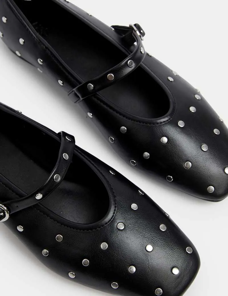 Studded Buckle Flat Ballet Pumps